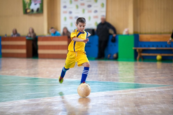 u-zori-tryvayut-dytyachi-zmagannya
