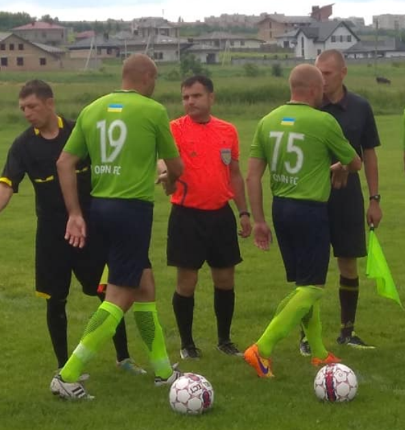 арбітри