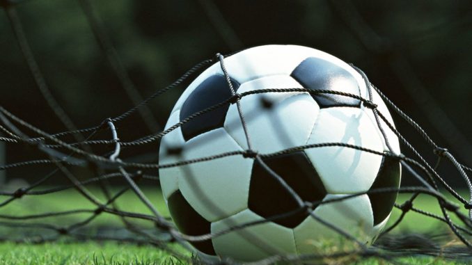 198093909_wallcoo.com_football_picture_ea190021-678x381
